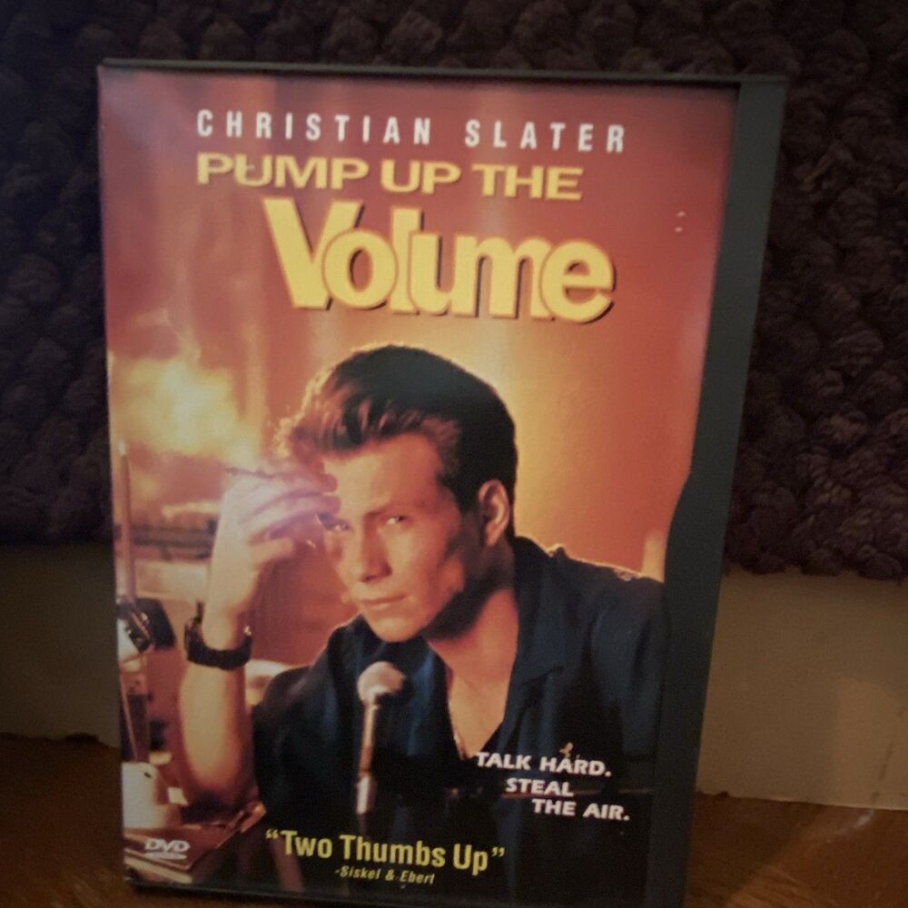 PUMP UP THE VOLUME (1990) DVD WIDESCREEN/FULL SCREEN CHRISTIAN SLATER CLASSIC